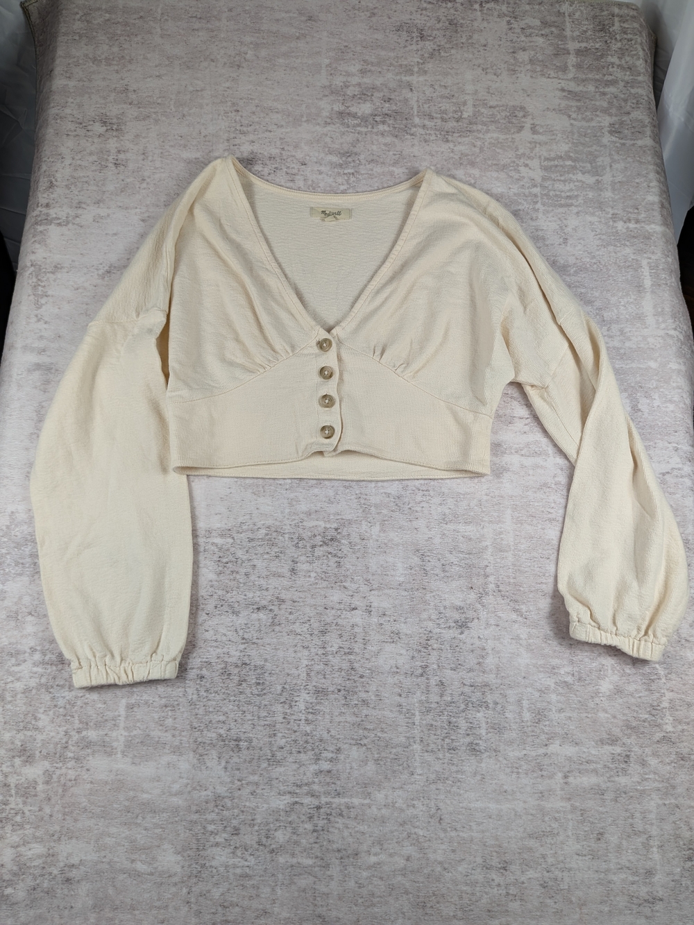 Madewell Cream Cropped V-Neck Button Front Top